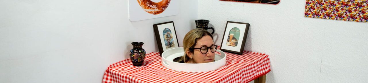 Illusion mit Laurènes Kopf im „Maison d’Illusion“